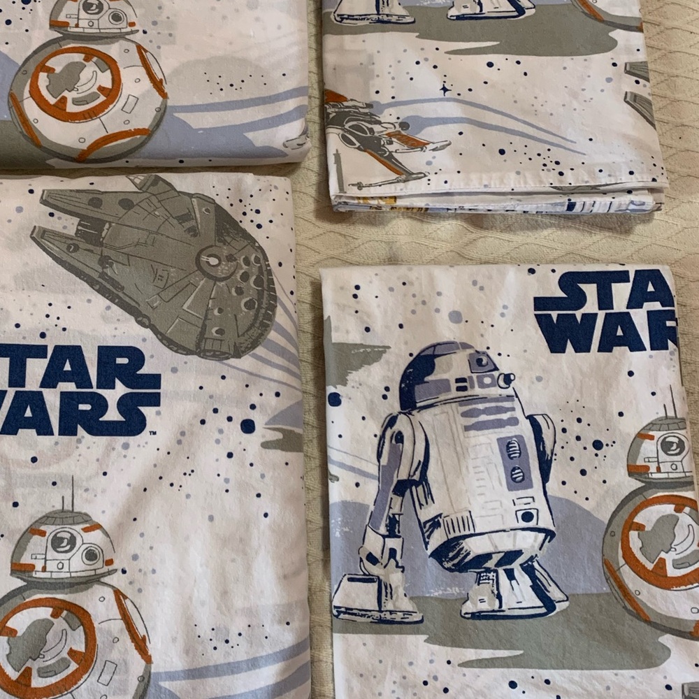 Pottery Barn Kids Star Wars Sheet Set in White, Blue, Gray, Orange - Picture 3 of 8